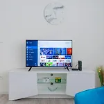 Apartament Mona *